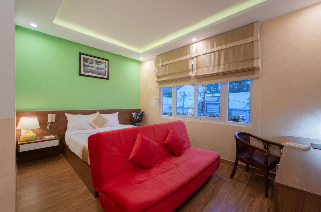 Duy Vinh Hotel Dalat Exterior photo